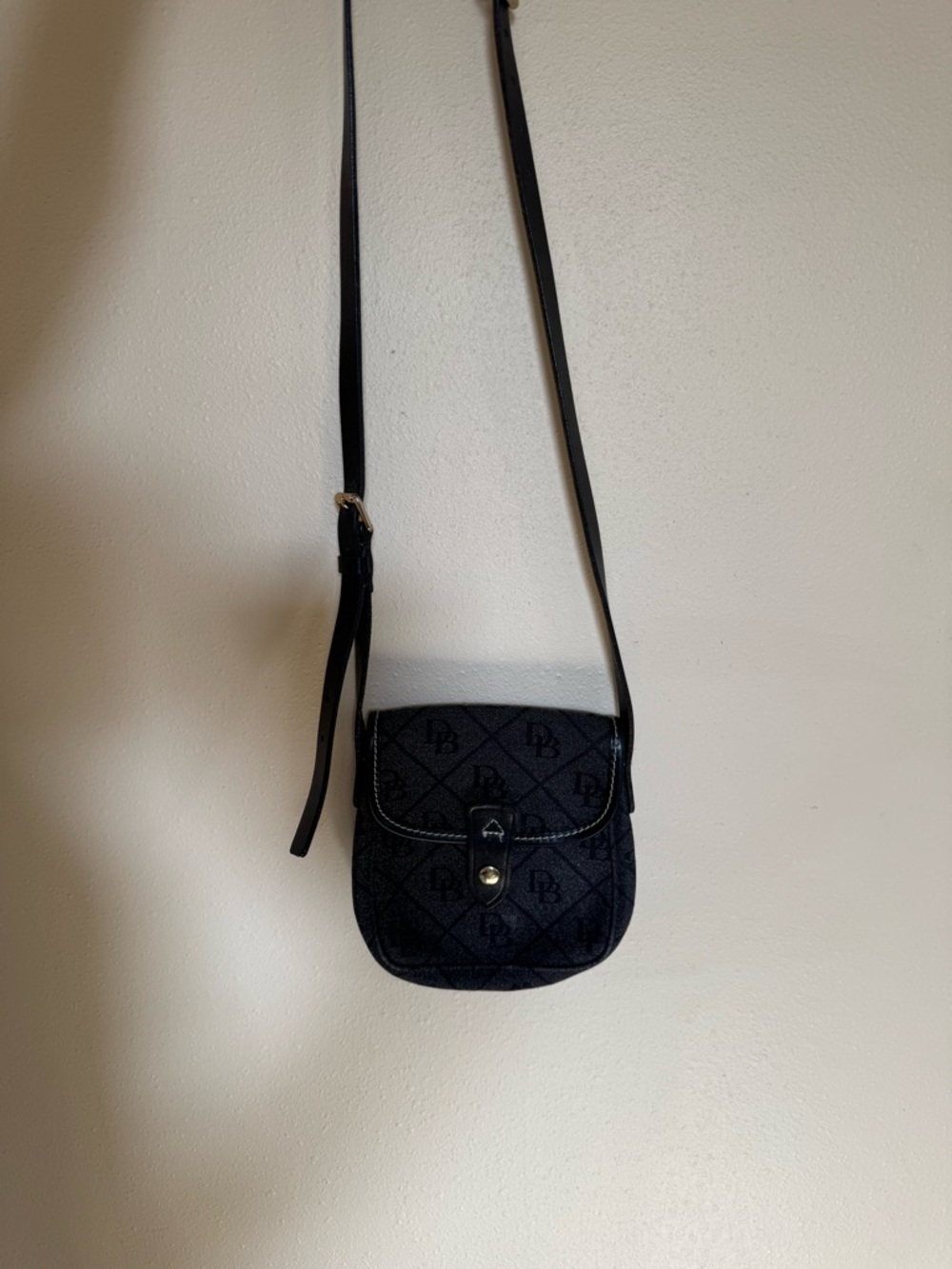 Dooney & Bourke Signature Jacquard Small Crossbody Bag Black